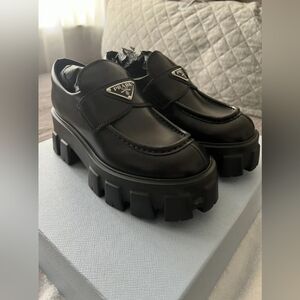 Prada Monolith leather Loafers